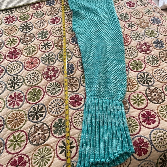 Aqua Knit Crochet Handmade Mermaid Tail Blanket - Picture 4 of 8